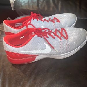 Nike Flywire training sneakers